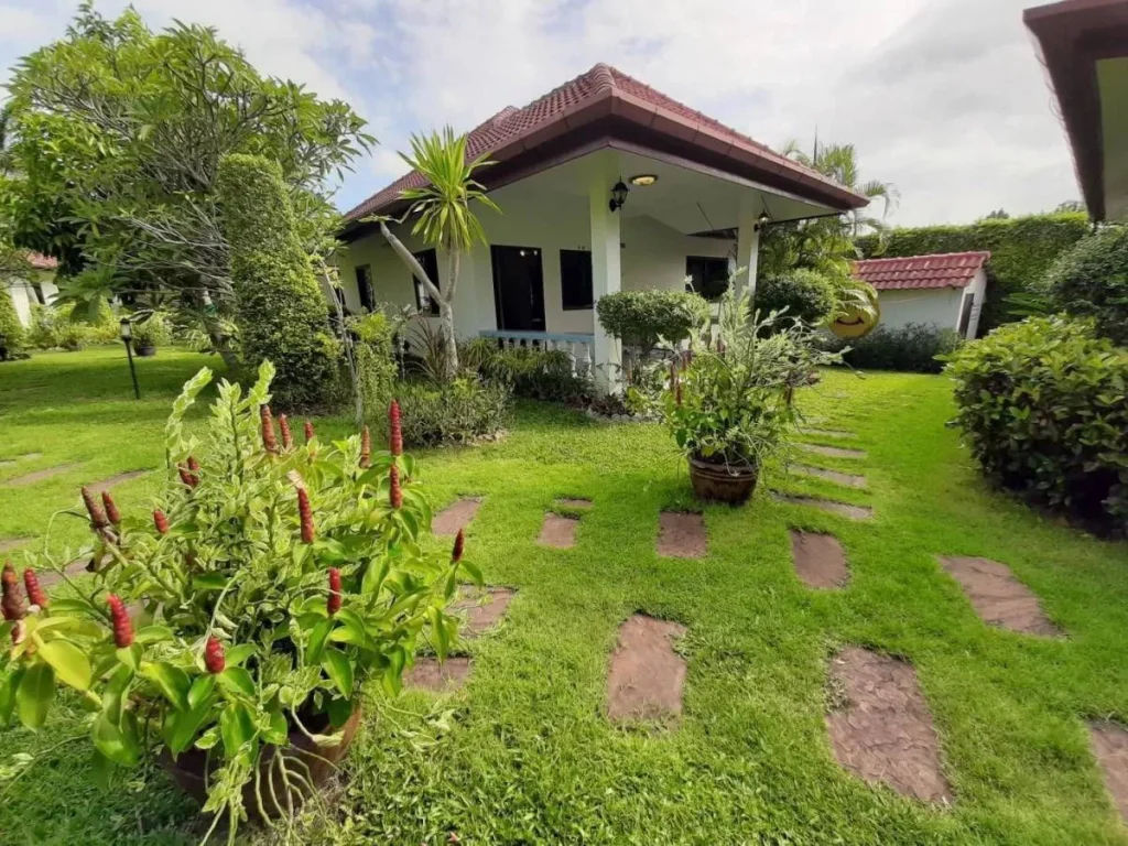 9 bungalows #9031 - Image ID: 9064