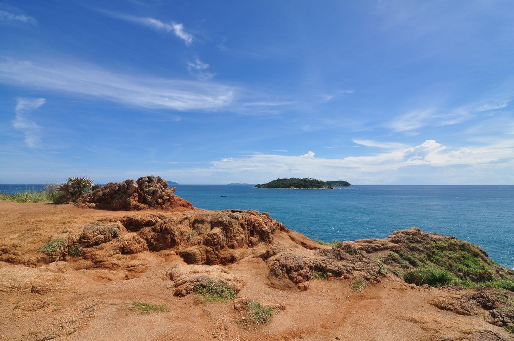 Patong beach _photo