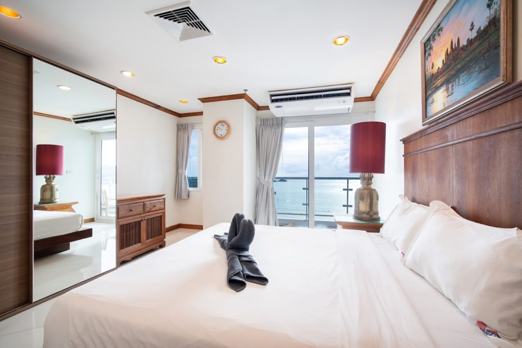 Patong tower executive seaview 3BR260(2601)_15