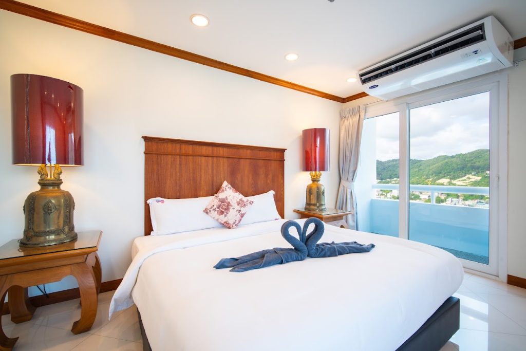 Patong tower executive seaview 3BR260(2601)_39
