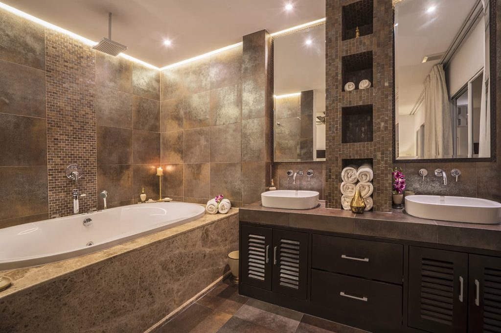 Villa-Nirvana-Cape-Panwa-Phuket-Bedroom-2-Bathtub