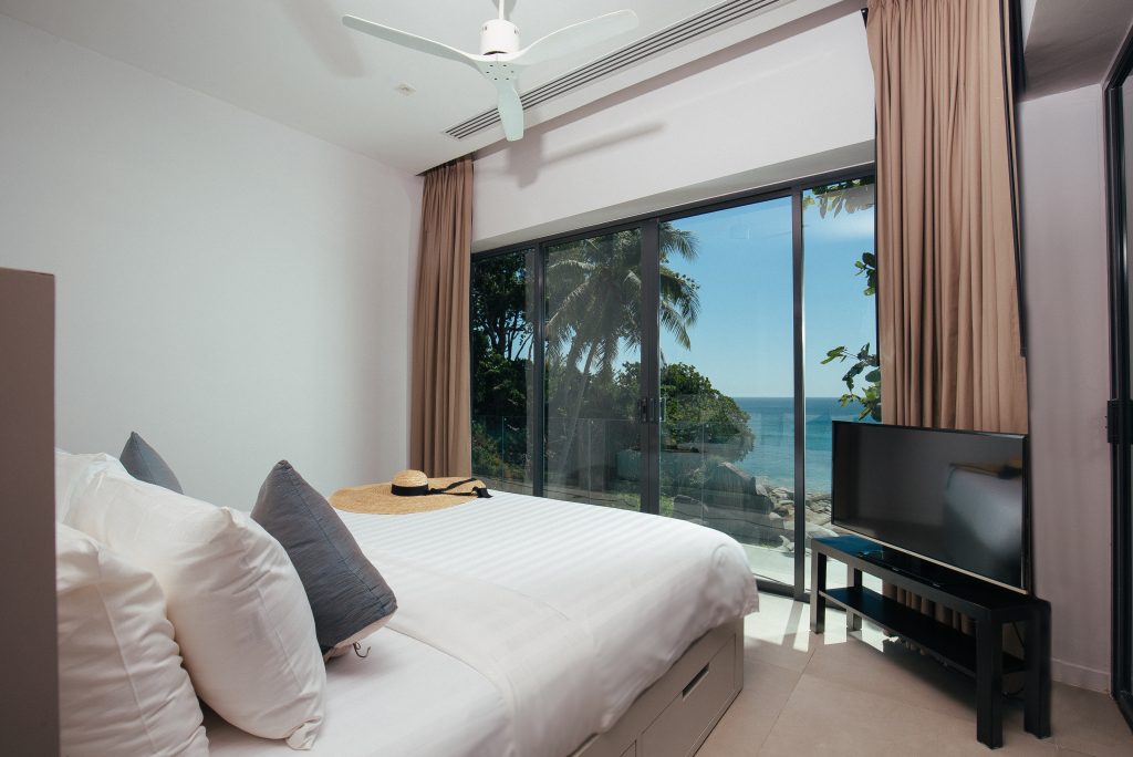 Villa Sunyata - Loft Master Bedroom with Sea View (Bedroom #8)