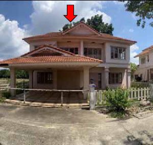 Land with buildings in Nakhon Si Thammarat _photo