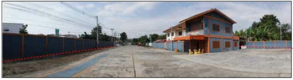 Land with buildings in Sukhothai _photo