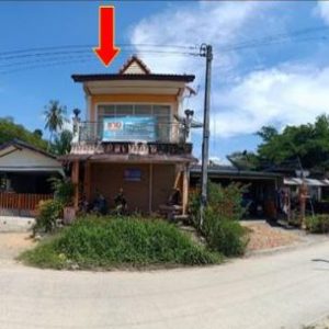 Land with buildings in Songkhla _photo