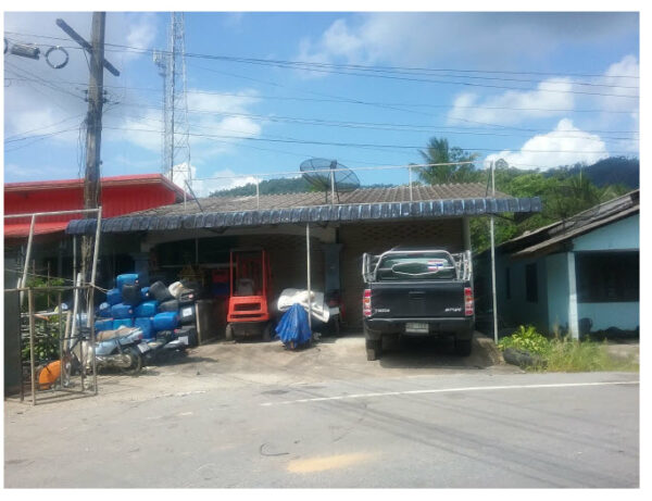 Land with buildings in Phangnga _photo