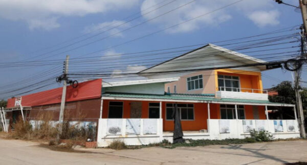 Land with buildings in Chonburi _photo