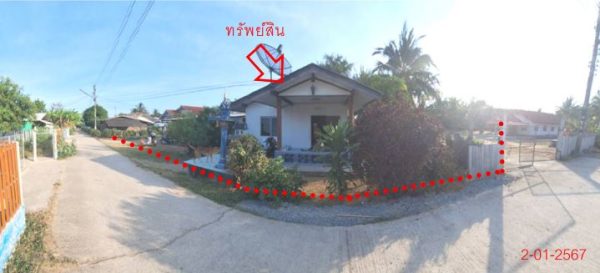 Land with buildings in Prachuap Khiri Khan _photo