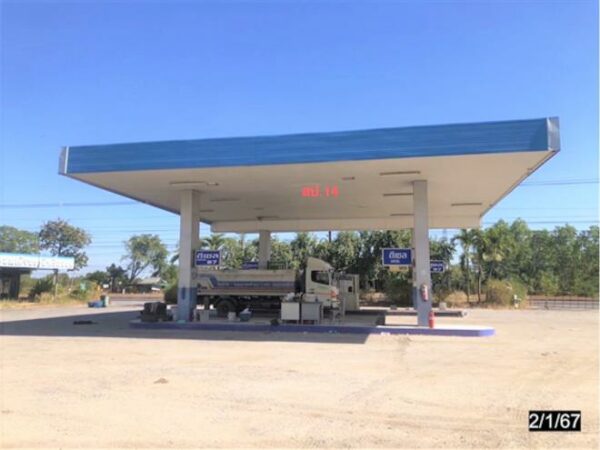 22 gas stations _photo