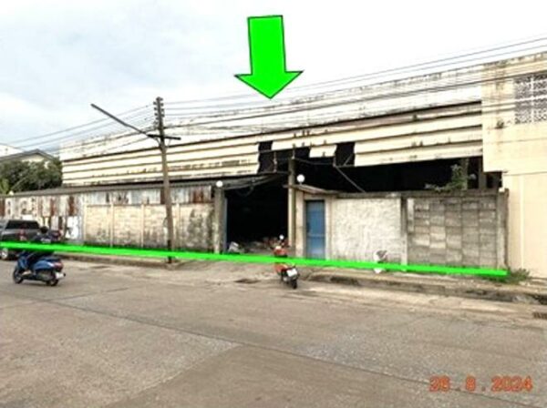 12 warehouses _photo