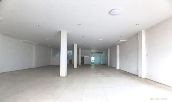 04 Commercial Building _photo