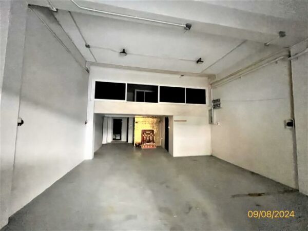 04 Commercial Building _photo