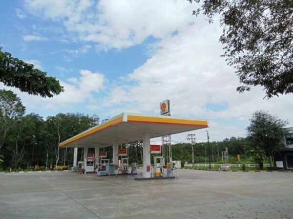 22 gas stations _photo