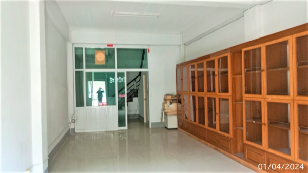 04 Commercial Building _photo