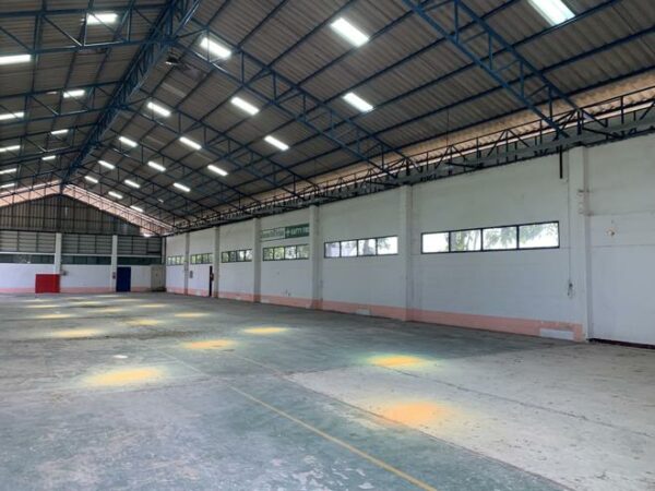 09 Factory Building _photo