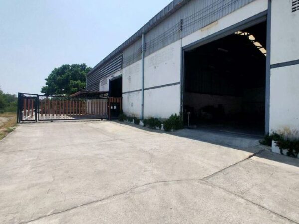 12 warehouses _photo