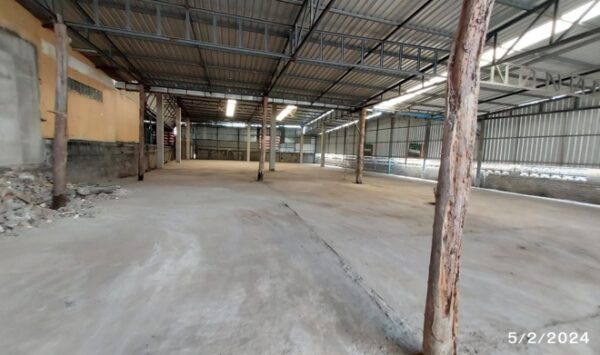 12 warehouses _photo