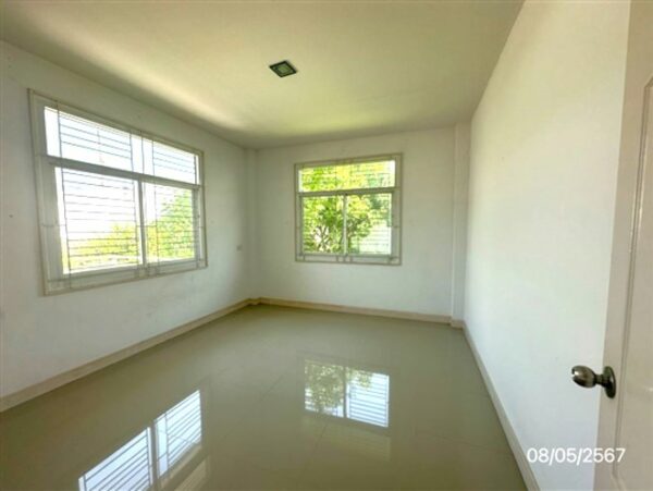 02 Single House _photo