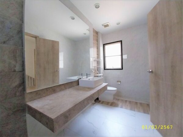 03 Townhouse _photo