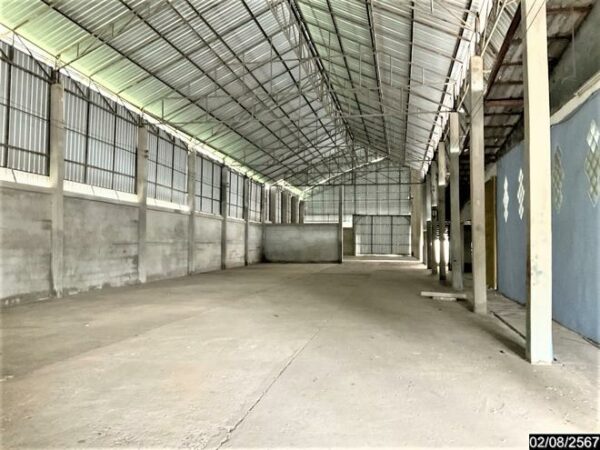 12 warehouses _photo