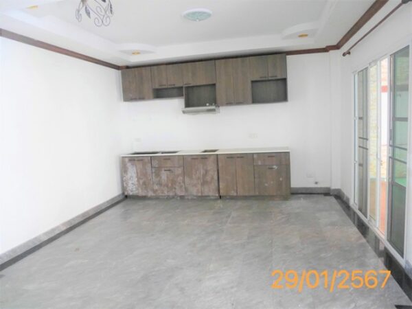 02 Single House _photo