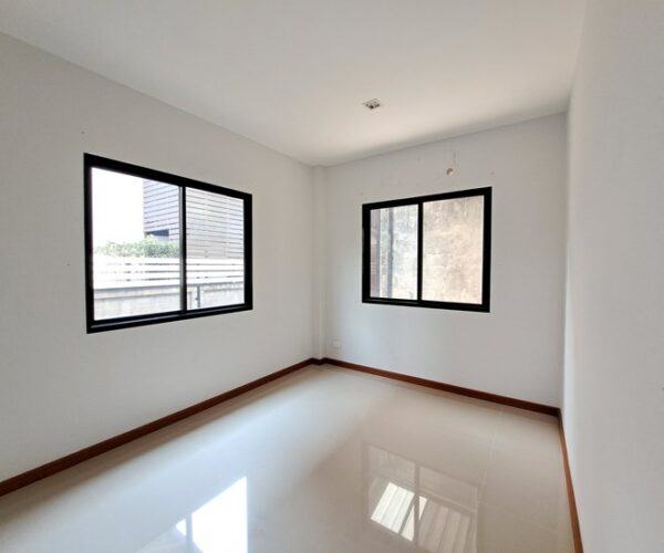 02 Single House _photo