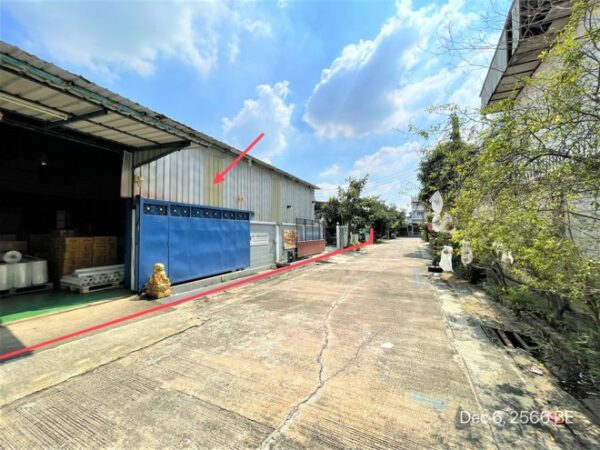 12 warehouses _photo