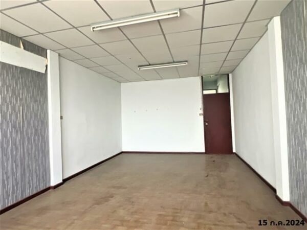 04 Commercial Building _photo