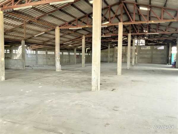 12 warehouses _photo