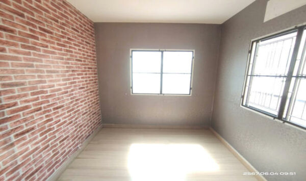 02 Single House _photo