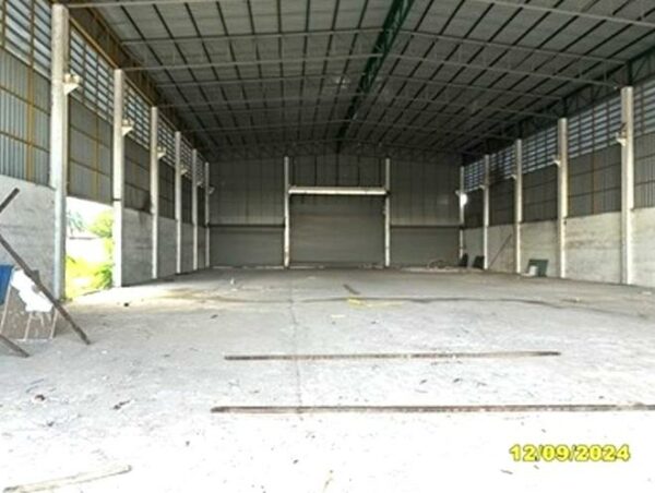 12 warehouses _photo