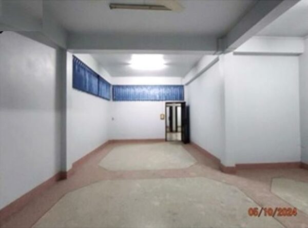 04 Commercial Building _photo