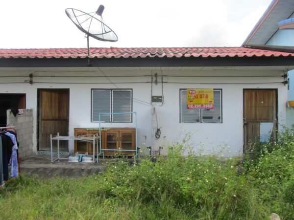 Row house, Songkhla _photo