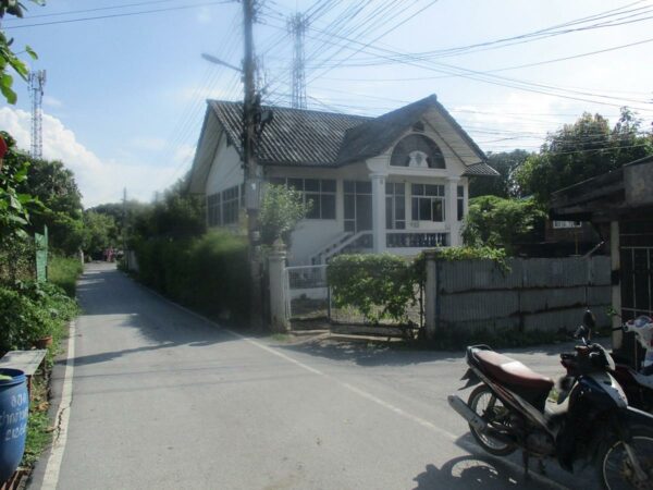 Single house, Saraburi _photo