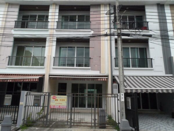 Village ProjectBan Klang Mueang Lat Phrao 87 (Soi 1) _photo