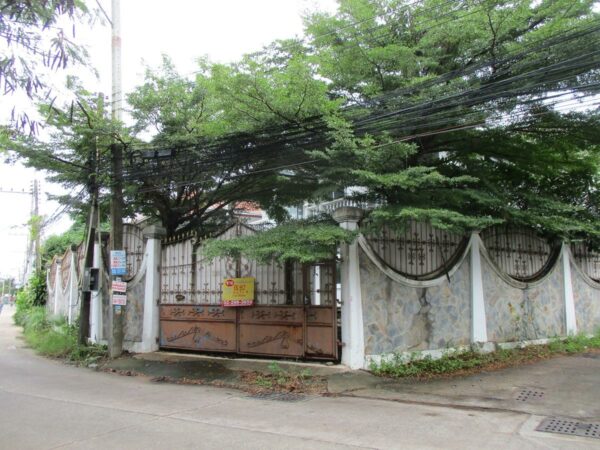 Single house, Chonburi _photo