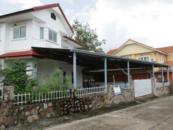 Single house, Chonburi _photo