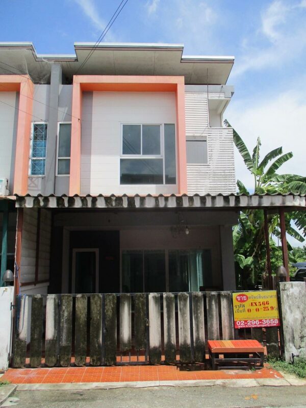 Townhouse, Chon Buri _photo