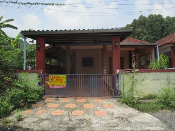 Single house, Chonburi _photo