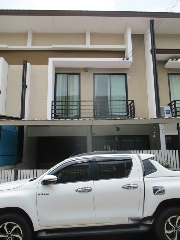 Thadarn Village, townhome _photo