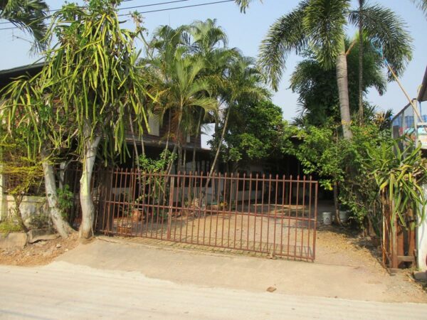 Single house, Chaiyaphum _photo