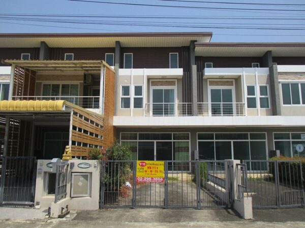 Townhouse, Chiang Mai _photo