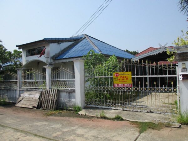 Single house, Chiang Mai _photo