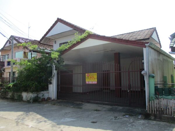 Single house, Chiang Mai _photo