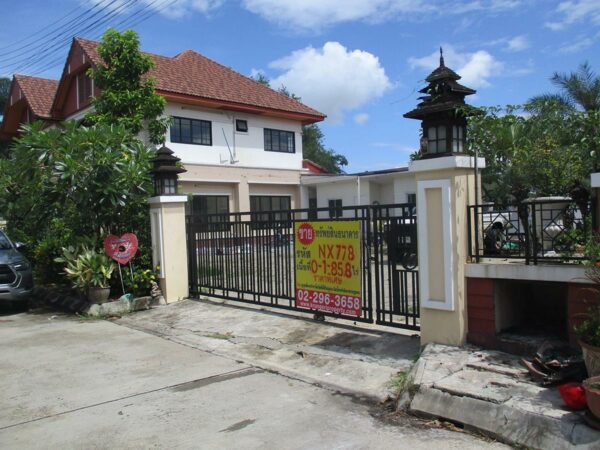 Single house, Chiang Mai _photo