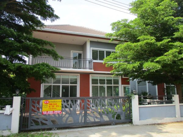 Single house, Chiang Mai _photo