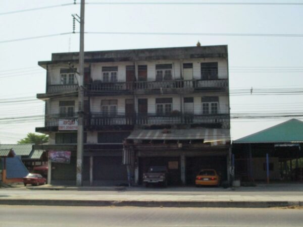 Building, Nakhon Pathom _photo