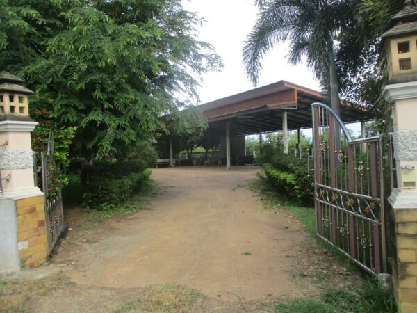 Single house, Nakhon Ratchasima _photo