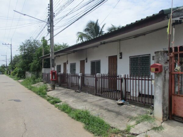 Single house, Nakhon Ratchasima _photo