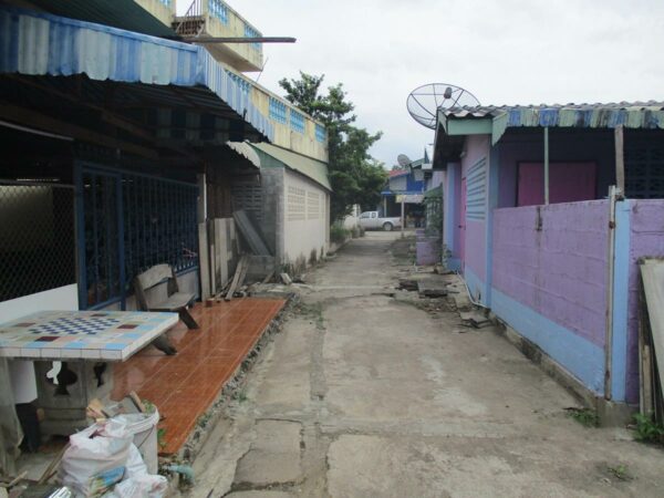 Single house, Kanchanaburi _photo